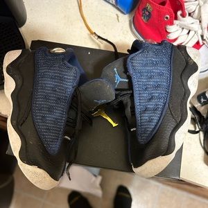 Navy blue n black Jordan 13’s